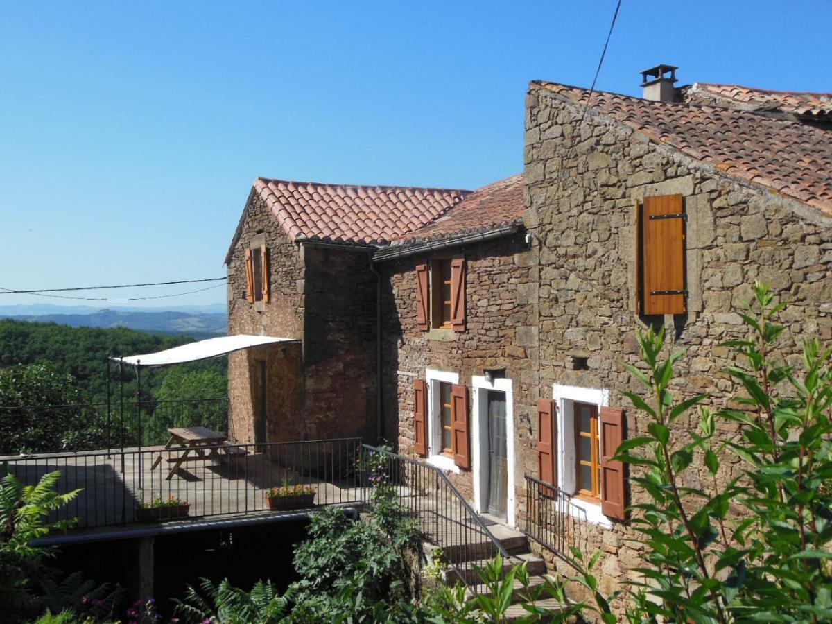 Villa Grand Gite A La Ferme Les Costes-Gozon Exterior foto